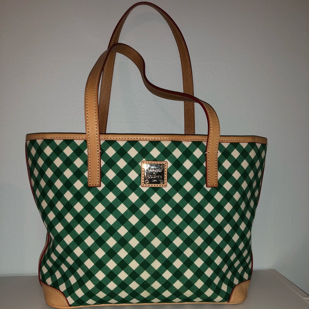 Dooney & Bourke Purse